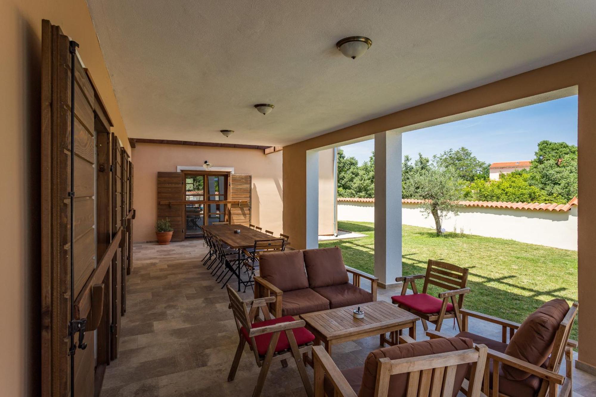 Villa Cirka In Central Istria For 14 Persons With Pool Heating & Pool Table Svetvinčenat Екстериор снимка