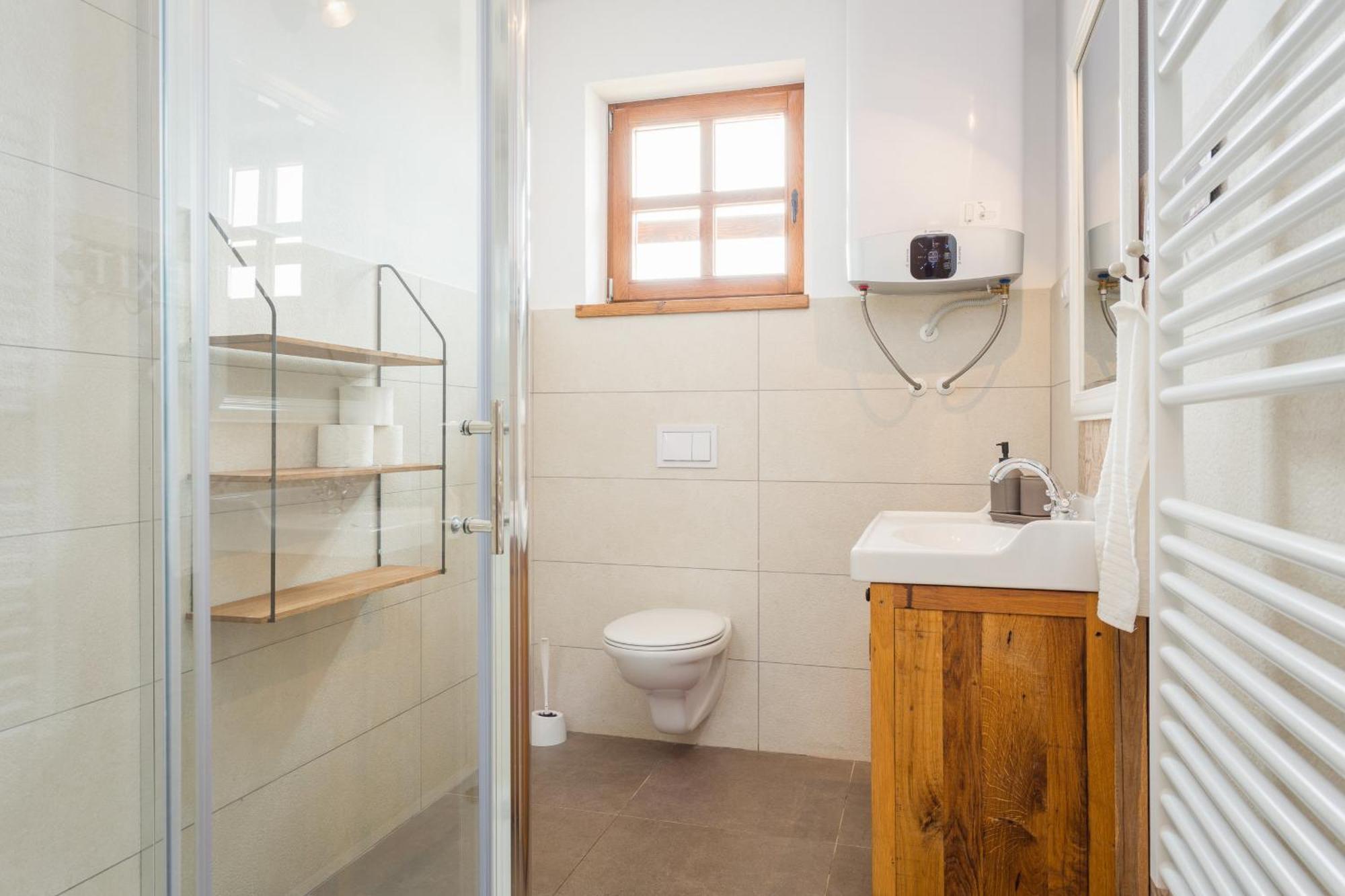 Villa Cirka In Central Istria For 14 Persons With Pool Heating & Pool Table Svetvinčenat Екстериор снимка